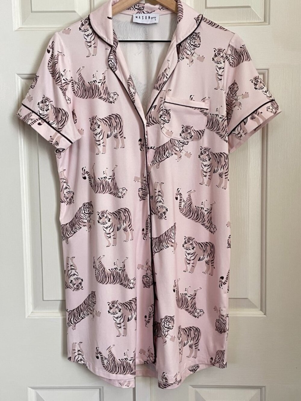 MASONgrey Pink Tiger Print Boyfriend Sleep Shirt Nightgown M